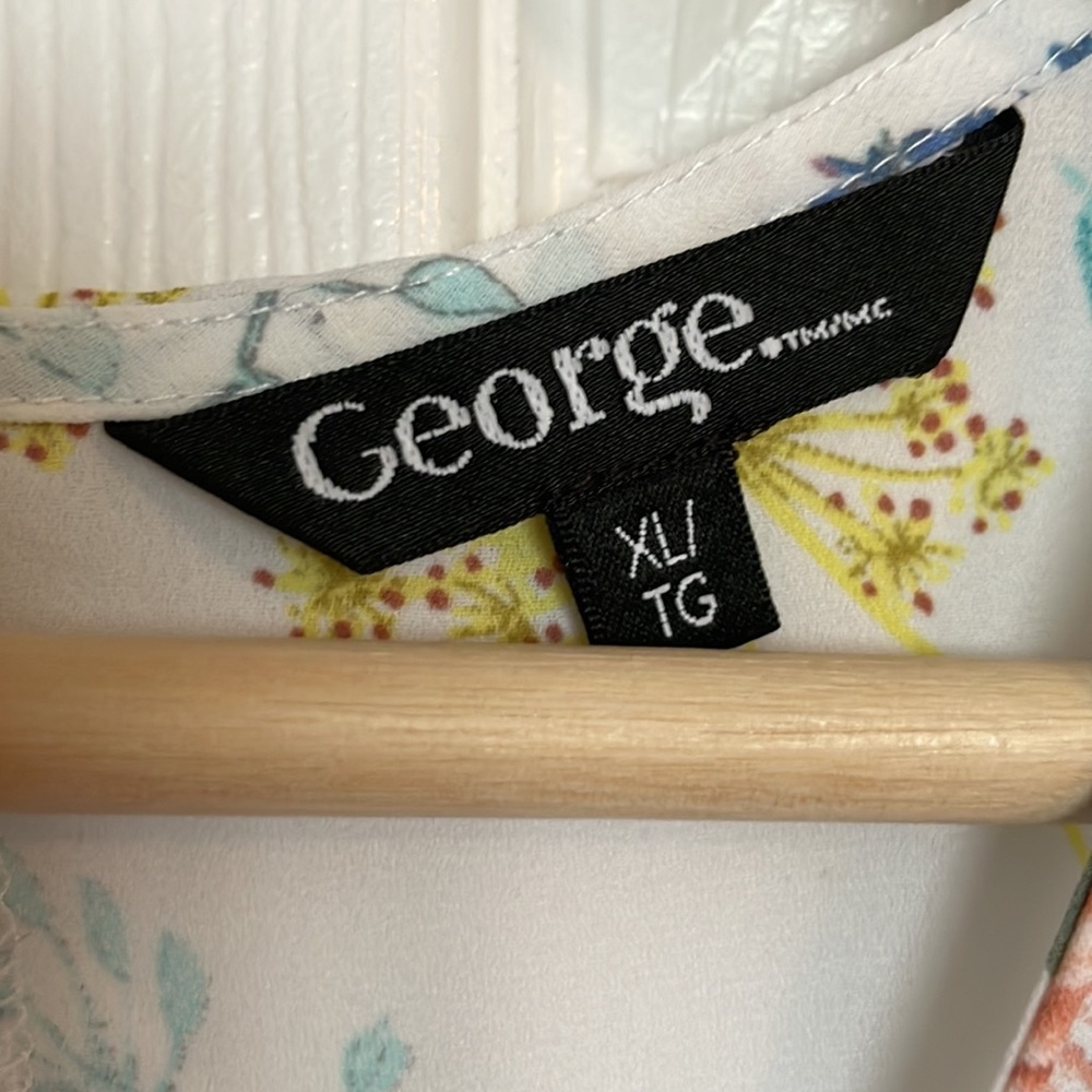 George floral flutter sleeve tank top - Picture 2 of 9